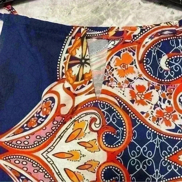 Sleeveless Keyhole Detail Top Size M Bohemian Vacation Travel Summer Spring - Picture 6 of 8